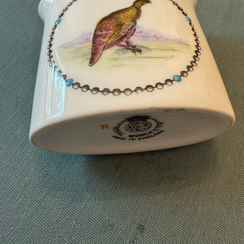 Royal Worcester Cigarette or toothpick Bird Ceramic Vase